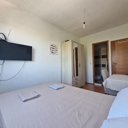 Ensuite Stay Rooms Split Exterior photo